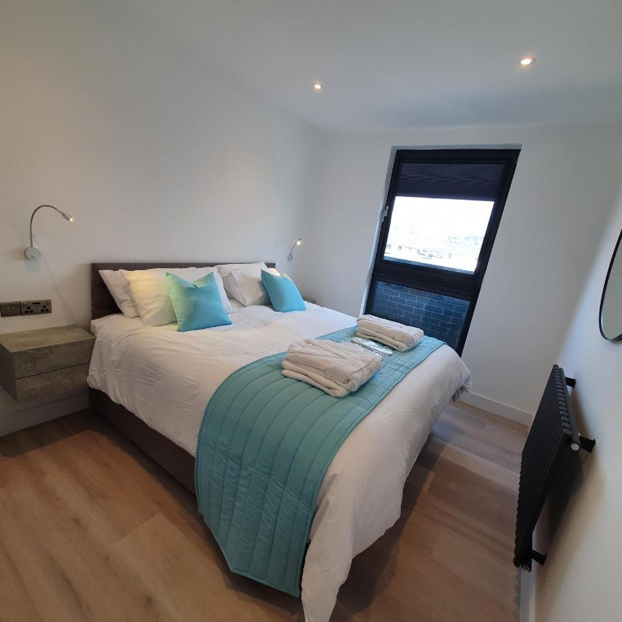 Central Penthouse With Hot Tub & Views 24 Cheltenham Eksteriør bilde
